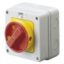 GEWISS 70RT ISOLATOR IN PLASTIC ENCL IP65 - RED/YLW HANDLE 3P 32A (AC21A) 114x114x71.5mm *** WHILE STOCKS LAST ***